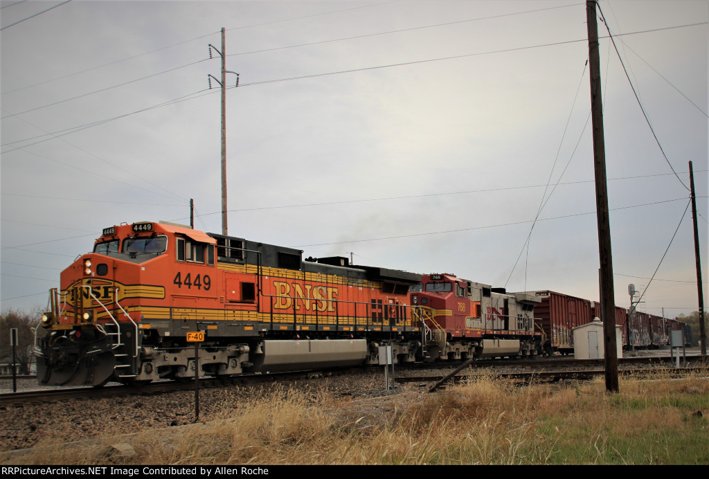 BNSF 4449